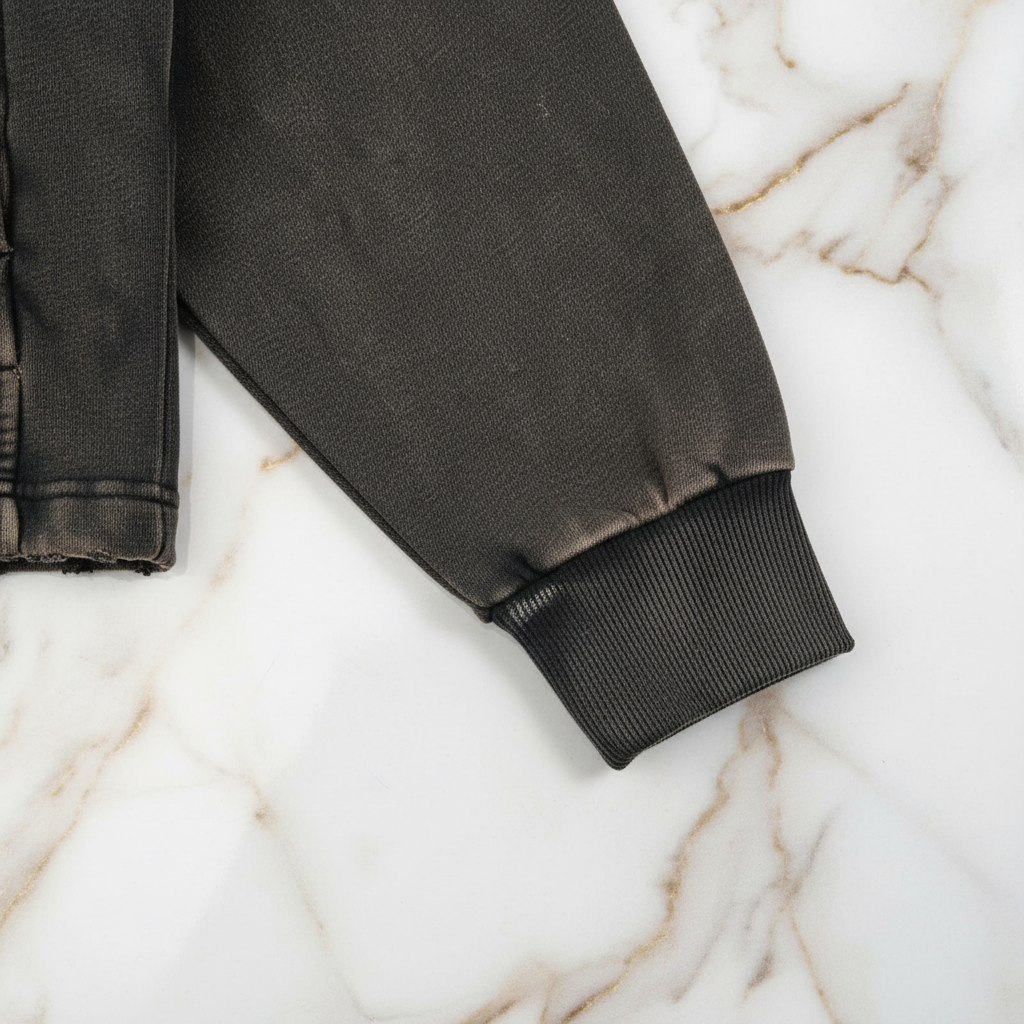 تفاصيل الأساور