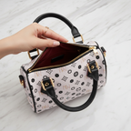 الحقيبة - منظر علوي