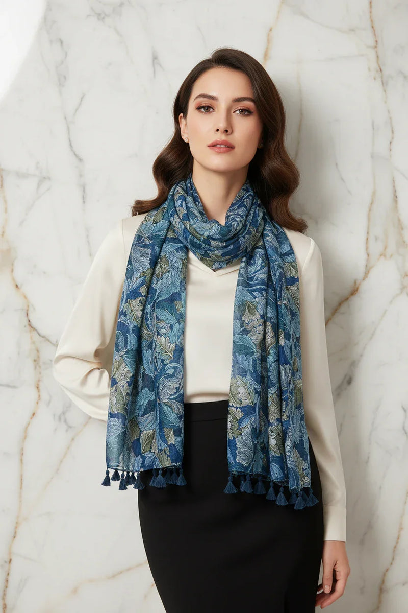 وشاح فاخر حول الرقبة