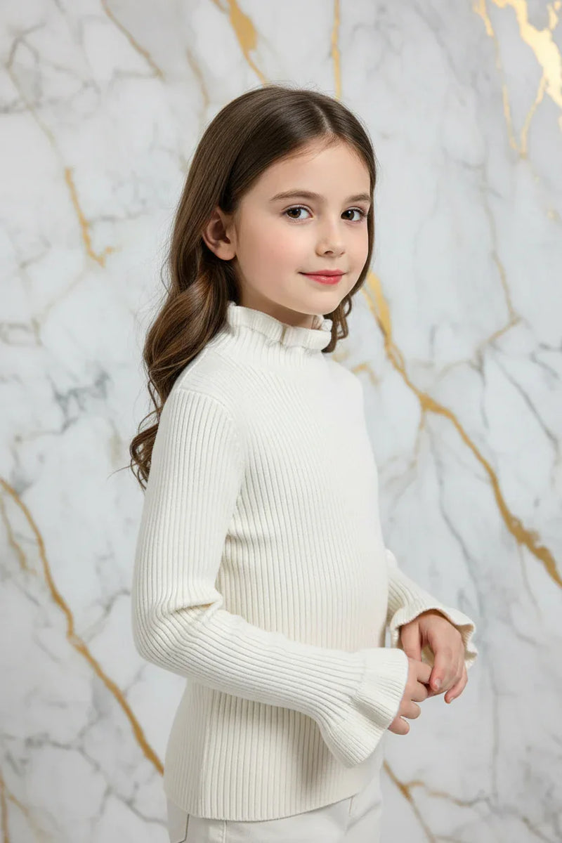 سويتر بناتي كريمي - زاوية يمين