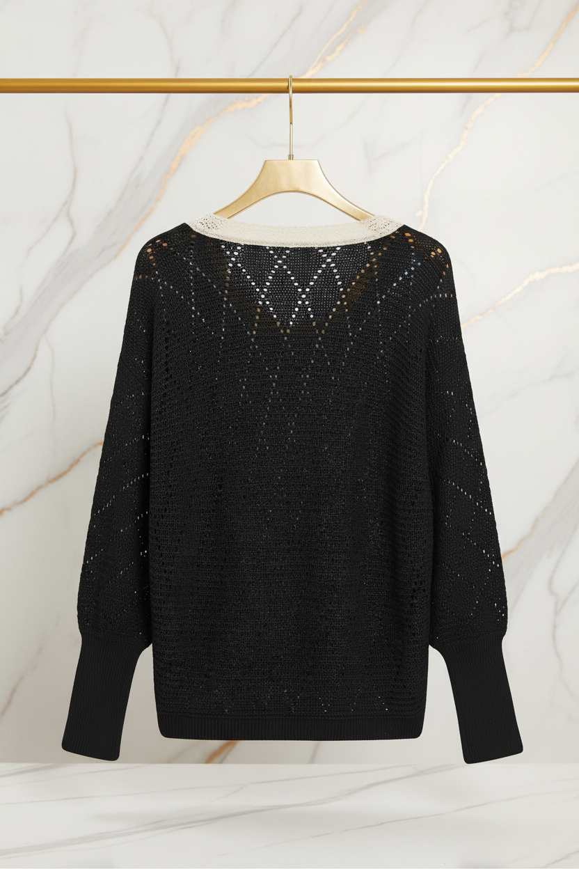 السويتر الأسود - جانب آخر