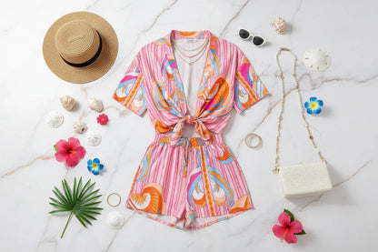 طقم صيفي أنيق مع إكسسوارات راقية