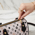 تفاصيل السحاب