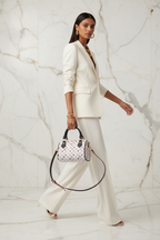 حقيبة فاخرة - لقطة حركة