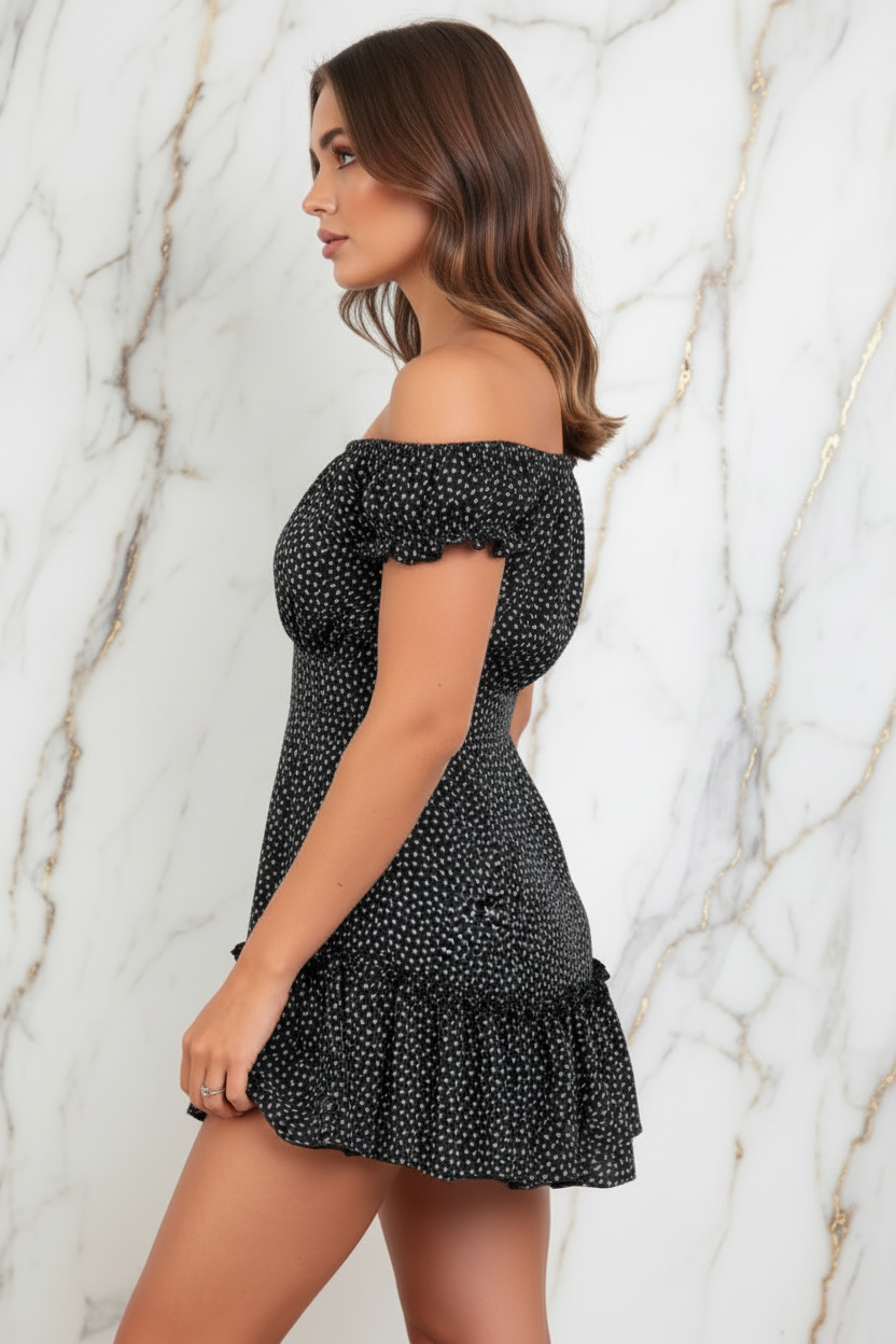 فستان منقط - جانب أيسر