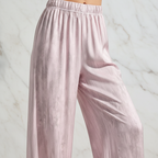 الساقان الواسعتان