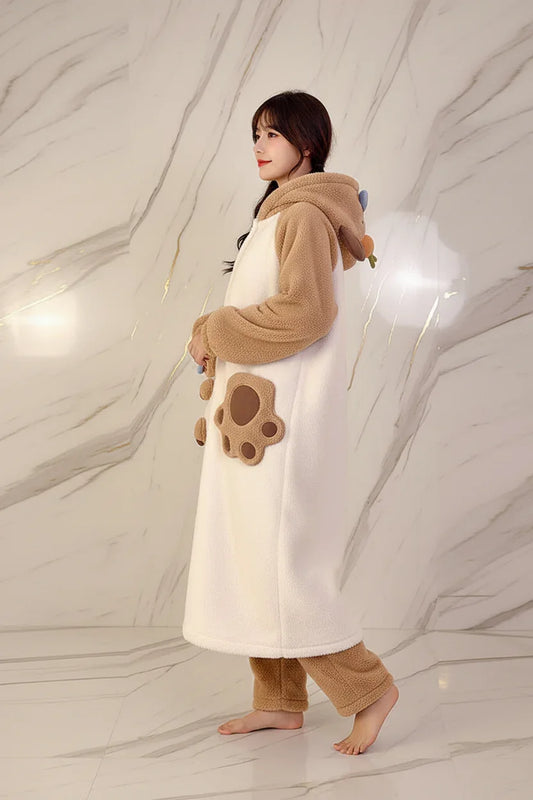 البجامة - لقطة جانبية