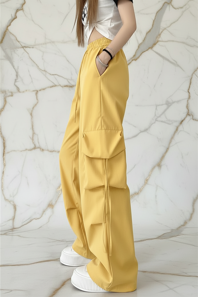 بنطال أصفر - جانب