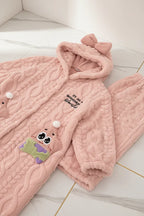 تفاصيل القماش والهودي