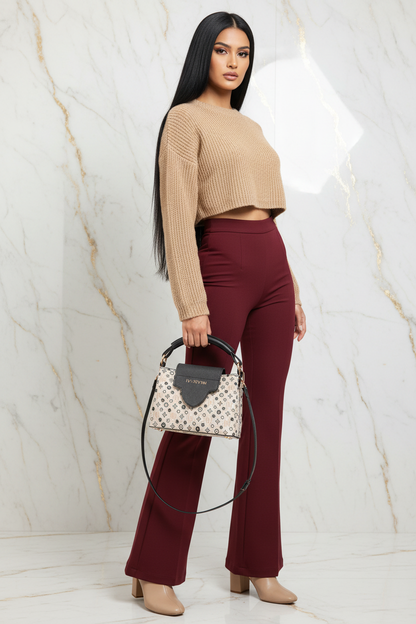 إطلالة ثلاثية أمامية