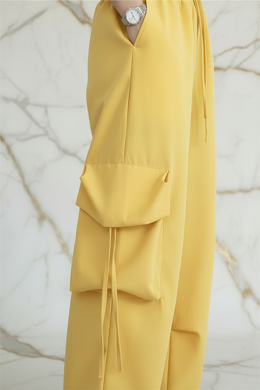 جيب قريب - أصفر