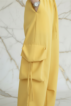 جيب قريب - أصفر