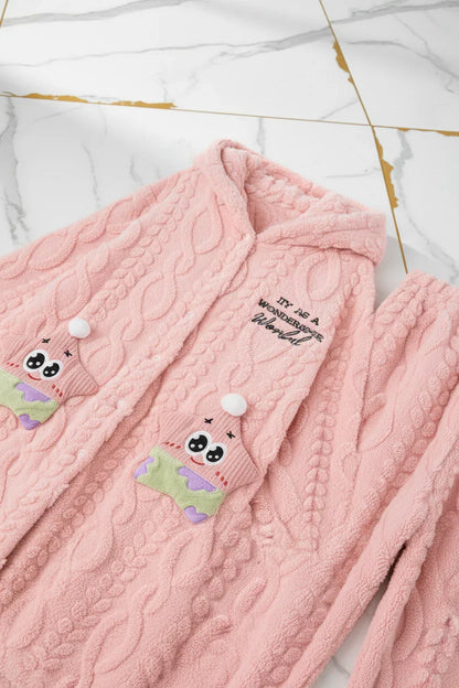 تفاصيل القماش والهودي