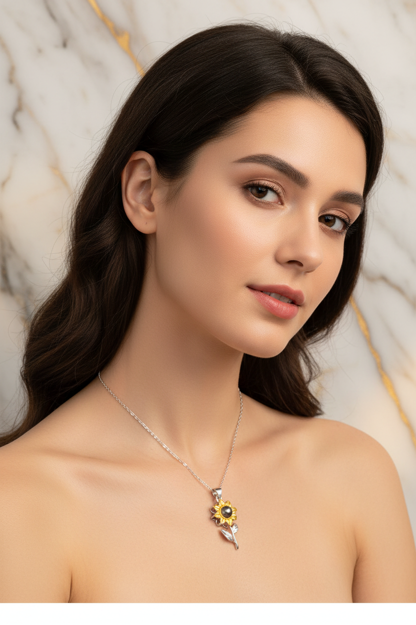 بورتريه مع القلادة