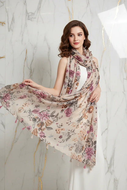 الشال ينساب بأناقة