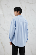 من الخلف - قريب