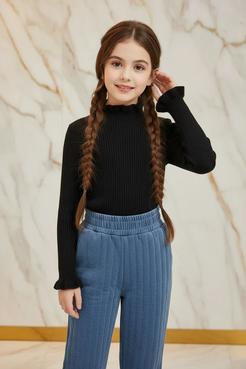 سويتر أسود - لقطة كاملة