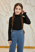 سويتر أسود - لقطة كاملة