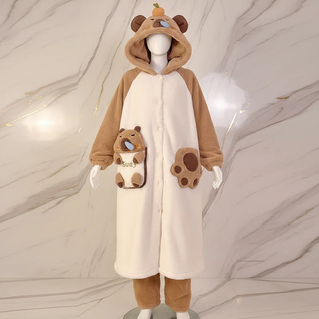 البجامة - على المانيكان