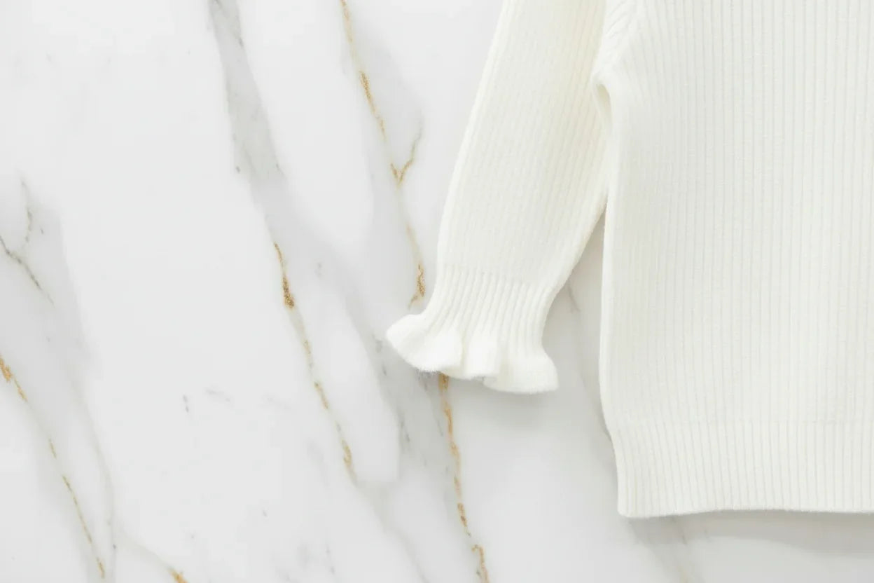 سويتر أبيض مبطن - تفاصيل الكم