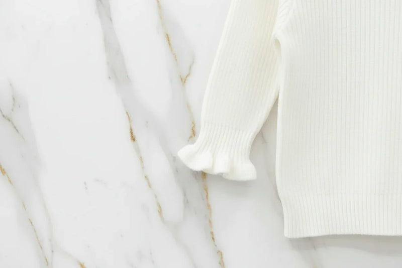 سويتر أبيض مبطن - تفاصيل الكم