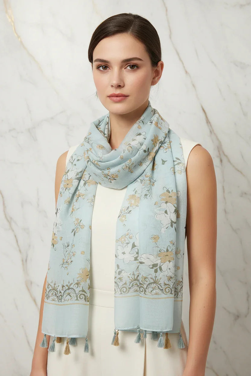 وشاح فاخر على الأكتاف