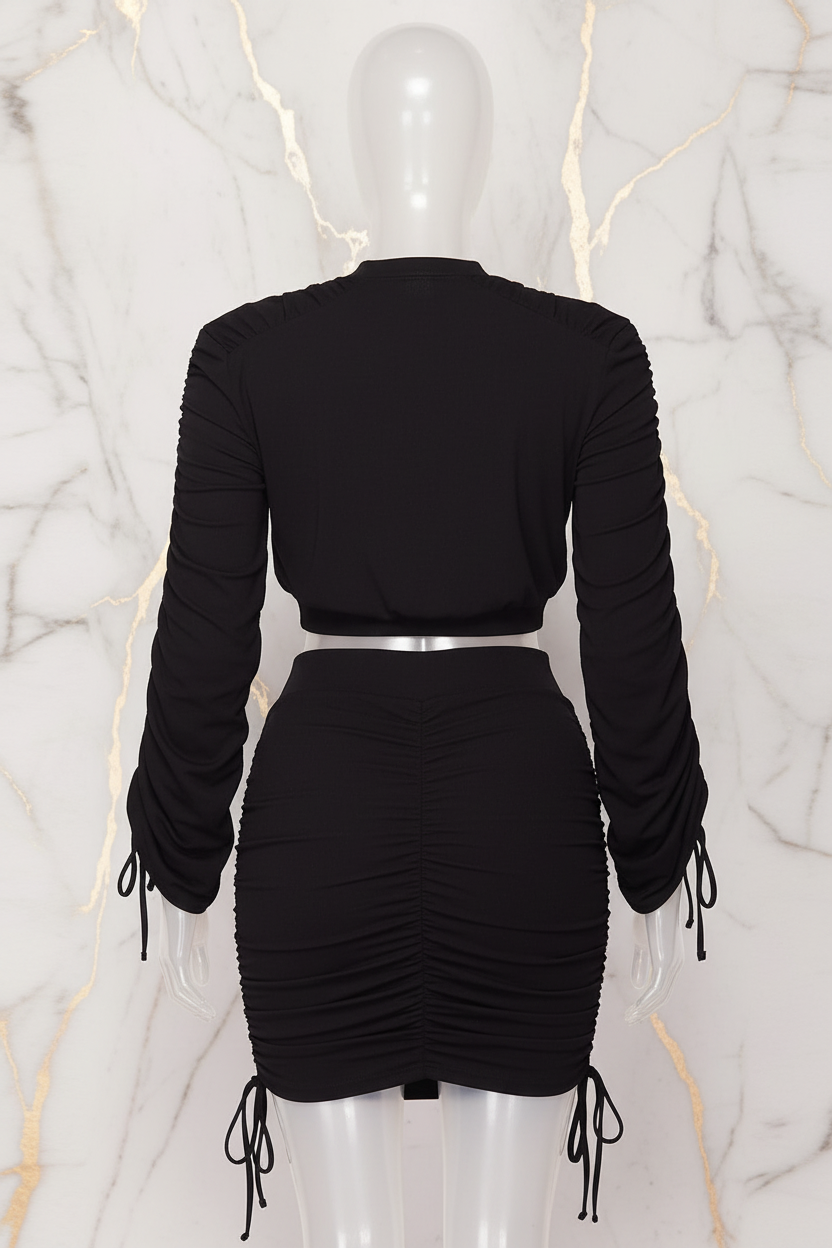 الطقم - منظر خلفي