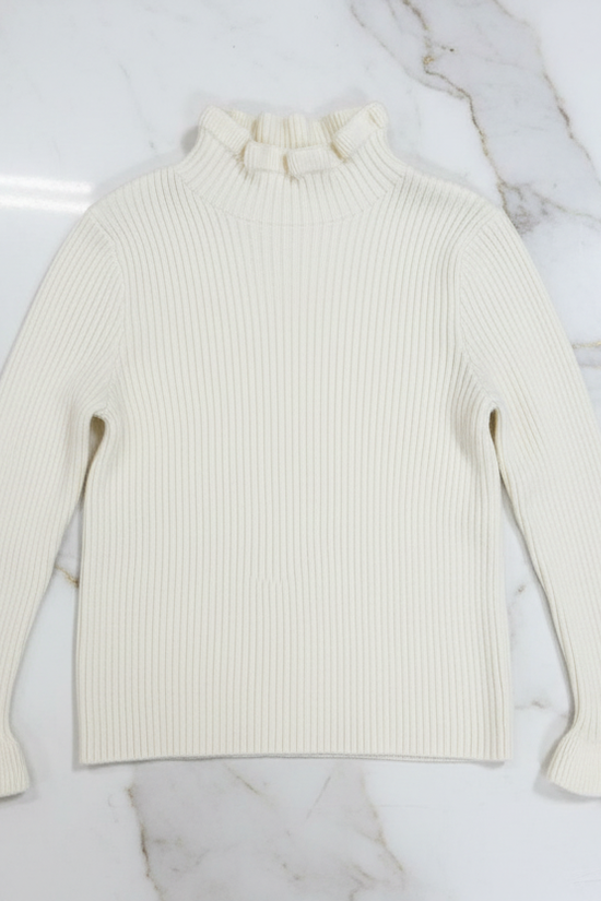 سويتر كريمي - منظر أمامي