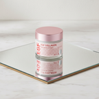 انعكاس كريم الكولاجين في المرآة