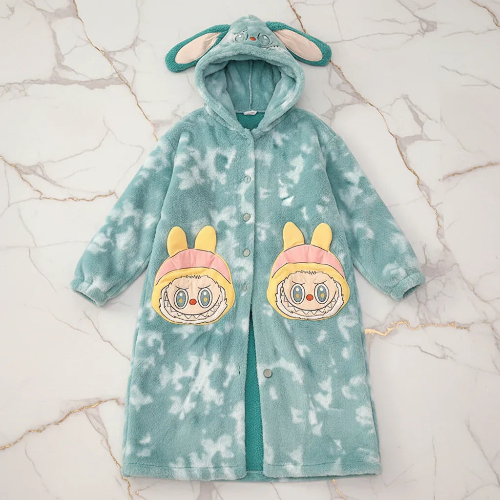 البجامة - منظر أمامي