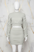 الطقم - منظر أمامي