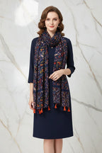 وشاح فاخر حول الرقبة