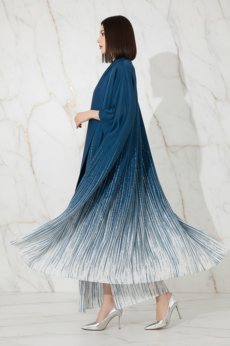 منظر جانبي للكوت الأزرق