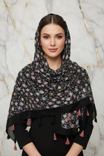 وشاح منسدل على الرأس