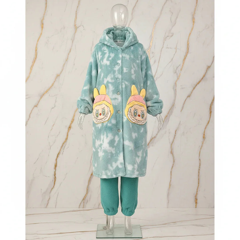 البجامة - على المانيكان