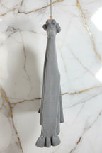 سويتر رمادي - منظر جانبي