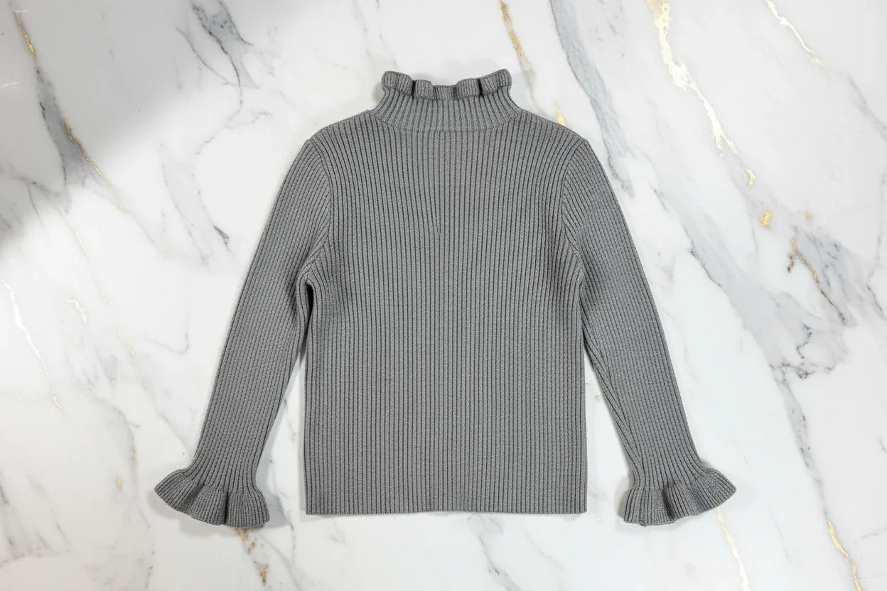 سويتر رمادي - منظر خلفي