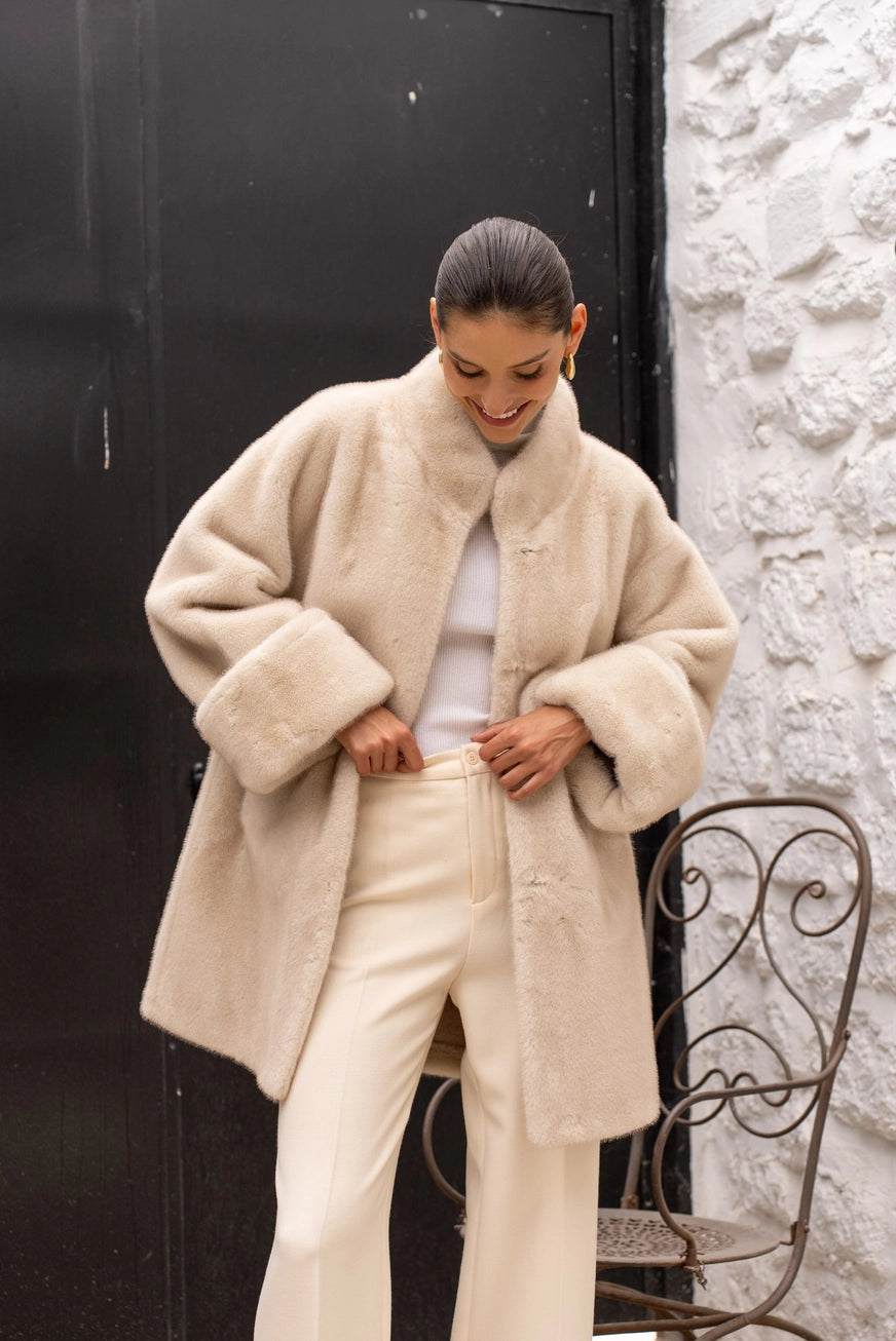 Chic Ultra-Soft Long Faux Fur Coat