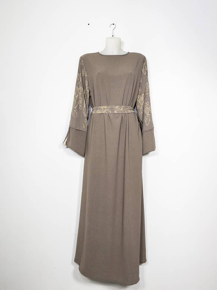 Elegant Floral Embroidered Abaya Dress with Matching Belt and Cream Lining