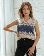 Classic Vintage V-neck Knitted vest - IVORYNN