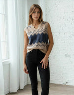 Classic Vintage V-neck Knitted vest - IVORYNN