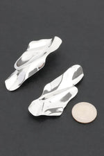 Cloth effect Stylish Metal Earring - IVORYNN