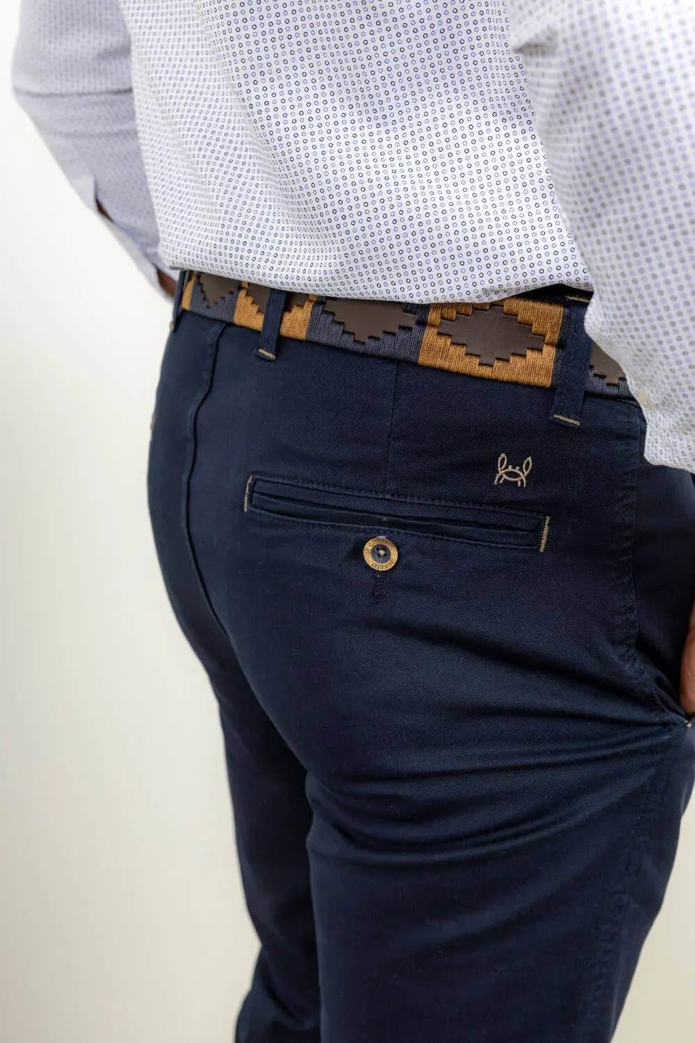 Comfortable Regular Fit Stretch Chino Pants - IVORYNN