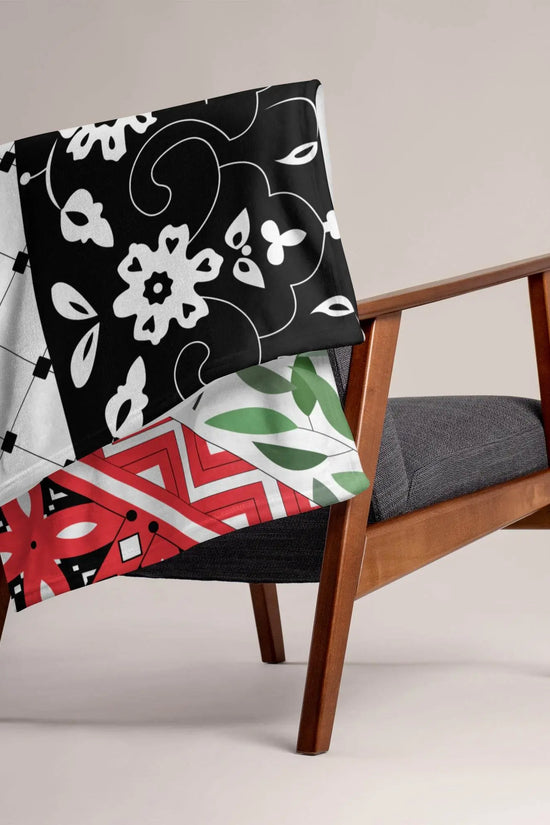 Country Flag floral Throw Blanket - IVORYNN