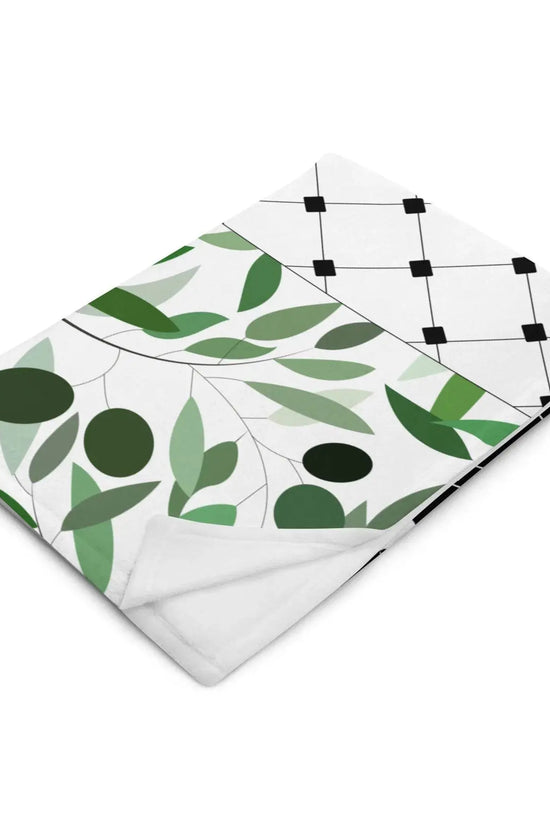 Country Flag floral Throw Blanket - IVORYNN