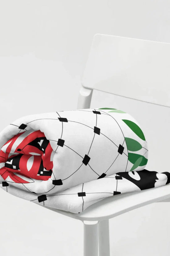 Country Flag floral Throw Blanket - IVORYNN