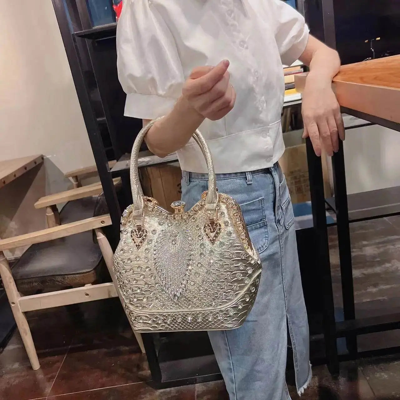 Crossbody diamond inlaid handbag - IVORYNN