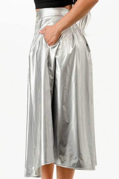 Distinctive shiny Midi Skirt With Pockets - IVORYNN