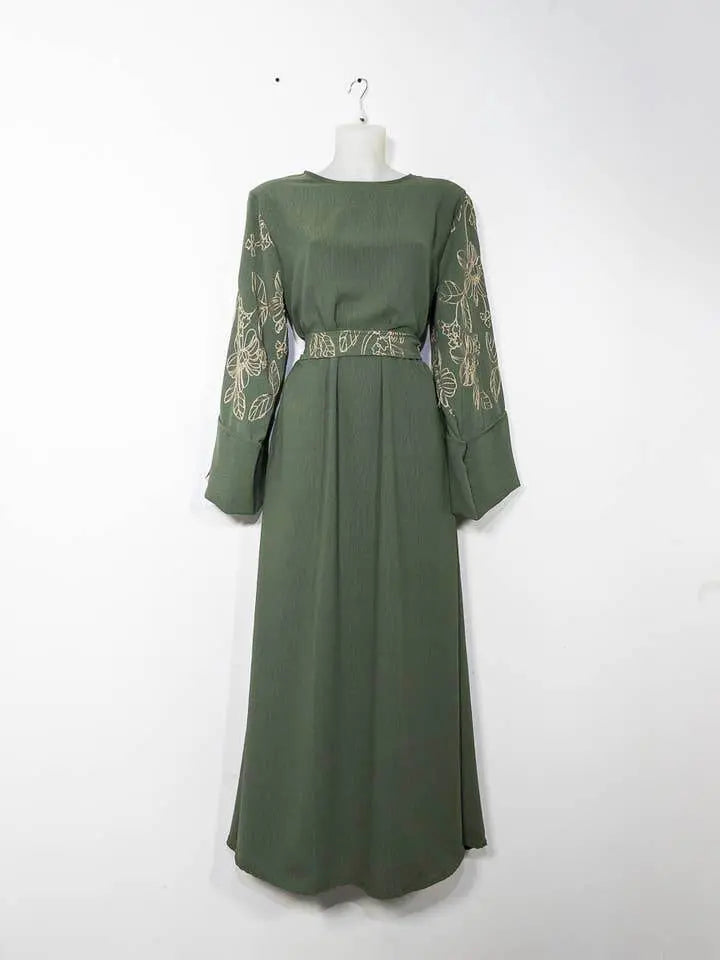 Elegant Floral Embroidered Abaya With Belt - IVORYNN