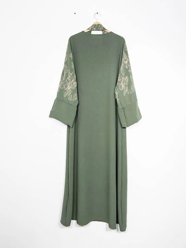 Elegant Floral Embroidered Abaya With Belt - IVORYNN